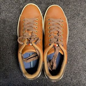 Tommy hilifiger shoes